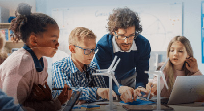 teacher working with kids